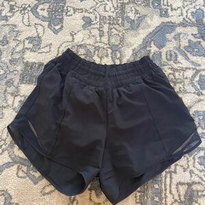 2 lululemon hotty hot shorts